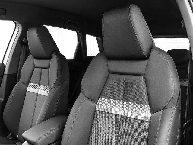 Audi Q4 e-tron 40 204pk Advanced edition 77 kWh · SOH 97,1 · Camera · Apple/Android Car Play · Navigatie · Dodehoek Detectie · 19'' Inch ·