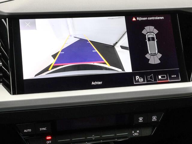 Audi Q4 e-tron 40 204pk Advanced edition 77 kWh · SOH 97,1 · Camera · Apple/Android Car Play · Navigatie · Dodehoek Detectie · 19'' Inch ·