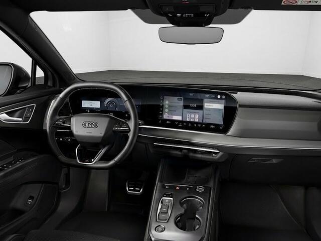 Audi Q4 e-tron S edition Quattro 82 KWh 340 pk | Optiekpakket zwart-glanzend | Privacy glas | Trekhaak | Leder/stof interieur |
