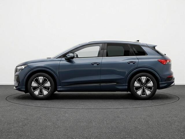 Audi Q4 e-tron Advanced edition 82 kWh 286 PK | Techniekpakket plus | Privacy glas | Trekhaak | Exterieurdetails carross.kleur |