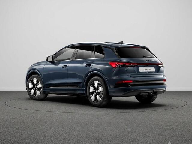Audi Q4 e-tron Advanced edition 82 kWh 286 PK | Techniekpakket plus | Privacy glas | Trekhaak | Exterieurdetails carross.kleur |