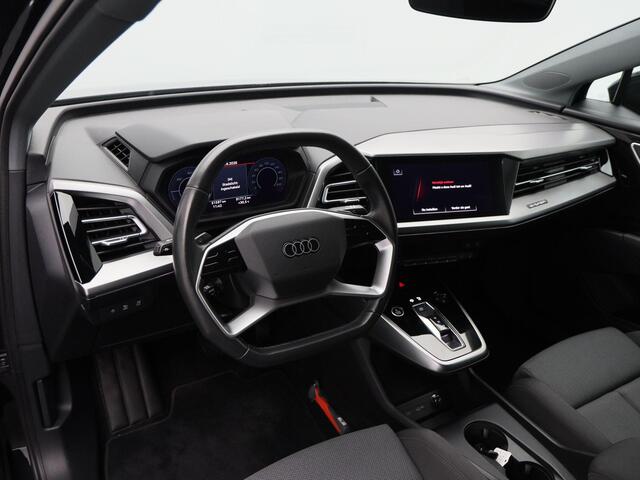 Audi Q4 e-tron 40 Launch edition Advanced 77 kWh 204 Pk | Stoelverwarming | Camera | Adaptive Cruise | Warmtepomp | Matrix LED | CarPlay | 19 Inch | 51.593 Km !!