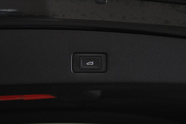 Audi Q4 e-tron 40 Launch edition Advanced 77 kWh SOH 94,4 % | Matrix LED