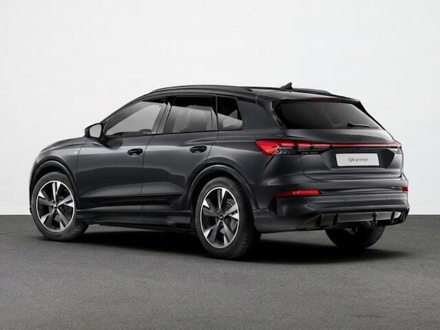 Audi Q4 e-tron S edition 82 kWh 286 pk | Techniekpakket plus | Winterpakket | Trekhaak | Optiekpakket zwart-glanzend |