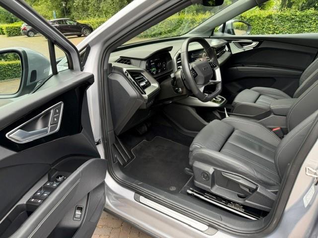 Audi Q4 e-tron 40 Launch Edition Advanced Plus 77kWh SOH 90%/Warmtepomp/Pano/Leer/Camera/Fabrieksgarantie