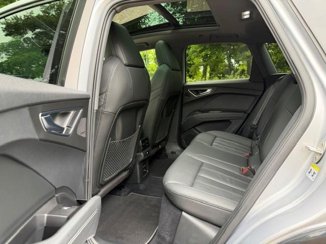 Audi Q4 e-tron 40 Launch Edition Advanced Plus 77kWh SOH 90%/Warmtepomp/Pano/Leer/Camera/Fabrieksgarantie
