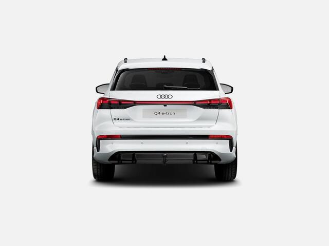 Audi Q4 e-tron S edition performance 286 PK · Tech plus · Trekhaak elek. wegklapbaar · Lendensteunen