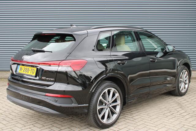 Audi Q4 e-tron 40 Advanced Warmtepomp Sport-Leer Camera Optic-Black 20 inch LMV