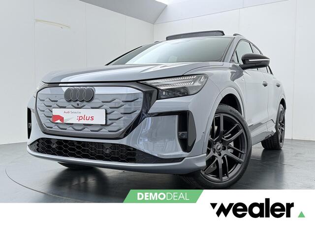 Audi Q4 e-tron S edition quattro performance 82 kWh - 340 PK / Dynamiekpakket plus / Augmented reality head-up display / S-line-interieur met sportstoelen en zwarte stoffen-kunstlederen bekleding / Lichtpakket plus met ambient lighting/ Matrix led koplampen / Panoramada