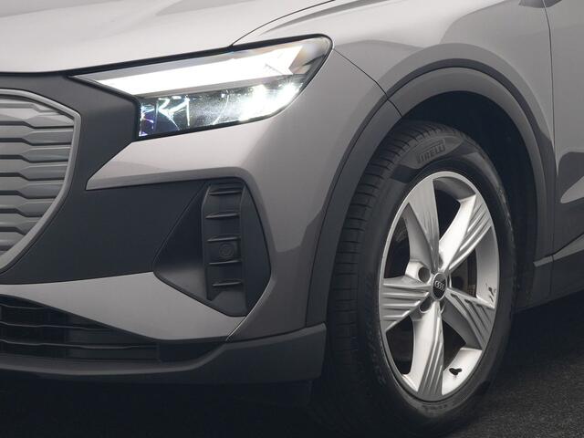 Audi Q4 e-tron 45 Quattro Edition 77 kWh 265pk Dealer O.H. | Trekhaak Af Fabriek | Stoelverwarming | Navigatie | Lane Assist | Virtual Cockpit | DAB | 19"L.M |