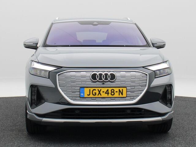 Audi Q4 e-tron 45 S-line 82 kWh 286 Pk | Head Up | Stoelverwarming | Adaptive Cruise | Memorie | Trekhaak | CarPlay | 20 Inch | 34.962 Km !!