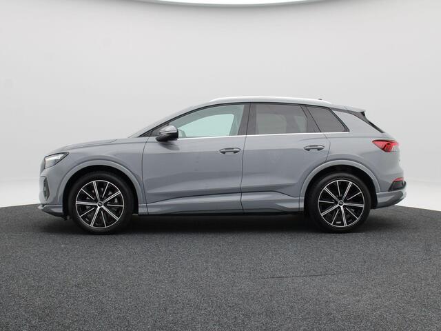 Audi Q4 e-tron 45 S-line 82 kWh 286 Pk | Head Up | Stoelverwarming | Adaptive Cruise | Memorie | Trekhaak | CarPlay | 20 Inch | 34.962 Km !!