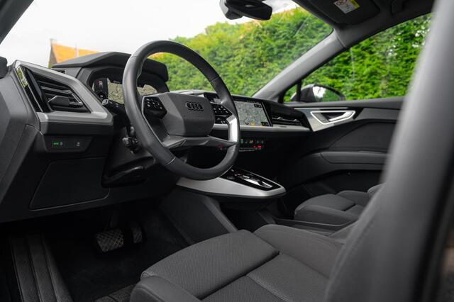 Audi Q4 e-tron 40 S edition 77 kWh 204pk | Camera | ACC