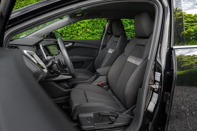 Audi Q4 e-tron 40 S edition 77 kWh 204pk | Camera | ACC