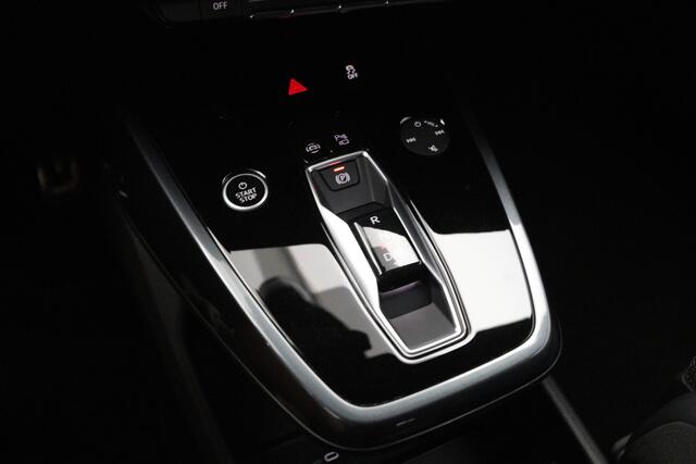 Audi Q4 e-tron 40 204 PK S-Line Edition 77 kWh, SOH 98%, Sportstoelen, Adap. Cruise Control, Climate Control, Camera