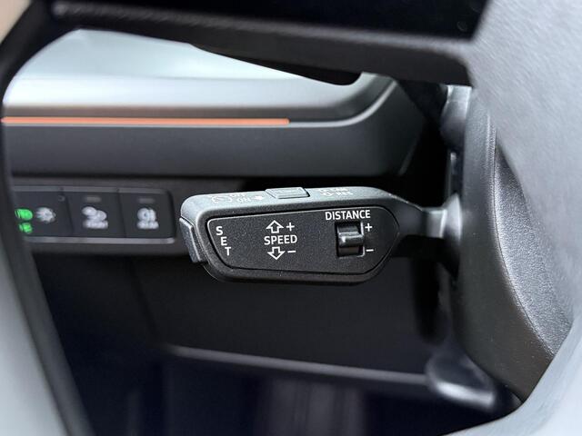 Audi Q4 e-tron Advanced edition 45 quattro 210 kW / 286 PK | Matrix Verlichting | Sportstuur | Adaptieve Cruise Control | Inklapbare Spiegels | 5jr gratis onderhoud | Camera