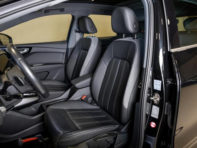 Audi Q4 e-tron 35 Launch edition 55 kWh 170pk / Panoramadak / Trekhaak / Lederen bekleding / Navigatie / Apple carplay /