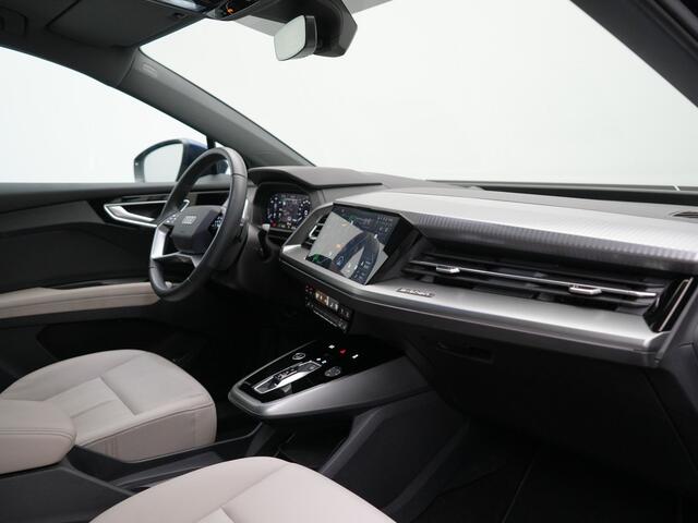 Audi Q4 e-tron 55 Quattro Advanced edition 82 kWh 340pk | Panodak | Adaptive Cruise | Head Up | Sonos Audio | Camera | Matrix LED | Stoelen & Stuur Verwarmd | Blis | Apple Carplay | Navigatie | DAB |