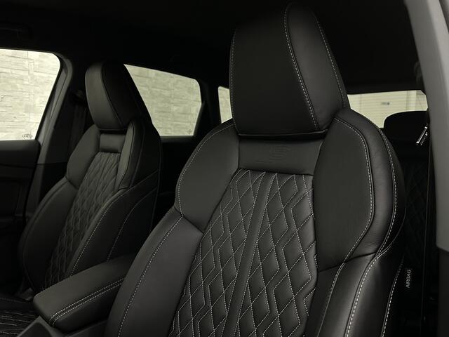 Audi Q4 e-tron 40 204PK 77 kWh | #RS-Leder | Uniek-Interieur | ACC | Sportstoelen | Getint Glas | MMI+ | Dynamic-Pakket | Stoelverwarming | Zwarte Hemelbekleding | LED | Lane Assist |
