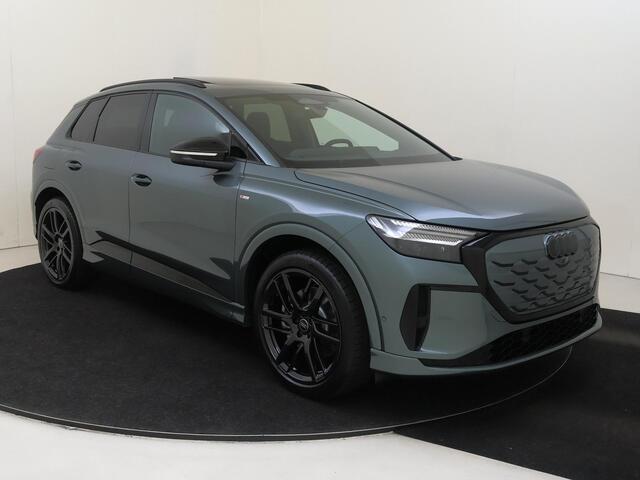 Audi Q4 e-tron S edition quattro performance 82 kWh | Panoramadak | Elek. verstelbare voorstoelen | Sonos Speakersysteem | 21 inch LM velgen | Head-up Display