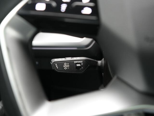 Audi Q4 e-tron 40 Advanced edition 77 kWh 204pk Dealer O.H. | Panodak | Adaptive Cruise | Camera | Apple Carplay | Navigatie | DAB | Virtual Cockpit | 19"L.M | Draadloze Telefoonlader |