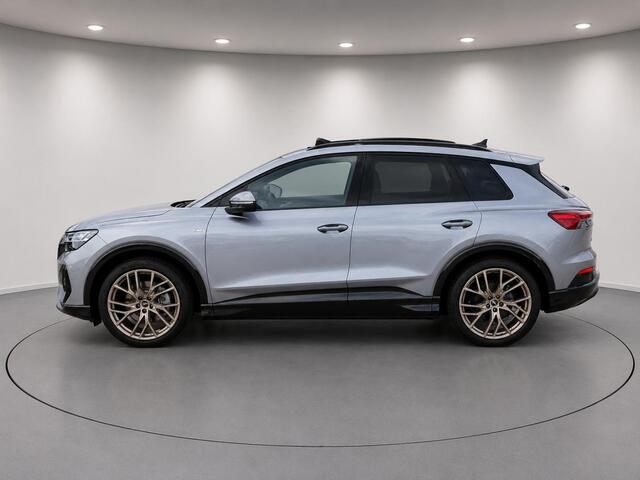 Audi Q4 e-tron 40 S edition Brons 77 kWh Martix Panorama 21 Inch Sonos Sound Haed Up Leer