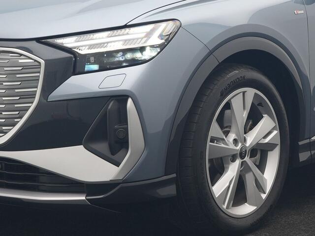 Audi Q4 e-tron 40 S Line 82 kWh 204pk Dealer O.H | Trekhaak Af Fabriek | Adaptive Cruise | Keyless | Lederen Sportstoelen Verwarmd | BLIS | Apple Carplay | Lane Assist | Virtual | Navigatie | DAB | 20"L.M |