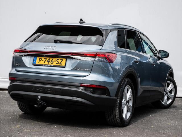 Audi Q4 e-tron 40 Launch edition 77 kWh SOH 93% Trekhaak/ Stoelverwarming/ Navigatie Apps/ Carplay/ Pdc