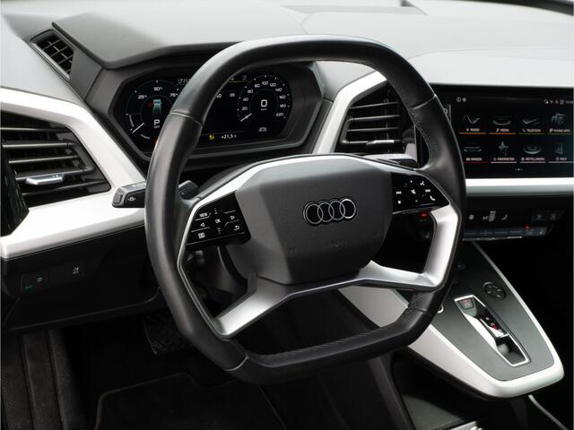 Audi Q4 e-tron 40 Launch edition 77 kWh SOH 93% Trekhaak/ Stoelverwarming/ Navigatie Apps/ Carplay/ Pdc