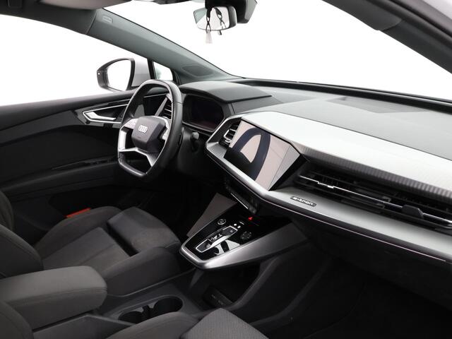 Audi Q4 e-tron 40 204pk Launch edition Advanced Plus 77 kWh · SOH 95,9% · Camera · Apple/Android Car Play · Navigatie · Stoelverwarming · Warmtepomp · 20'' Inch ·