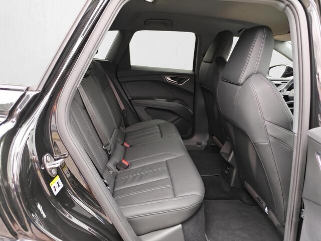 Audi Q4 e-tron 40 Launch edition Advanced 77 kWh 204PK | Clima | Leder | Zwart optiek | Navigatie |