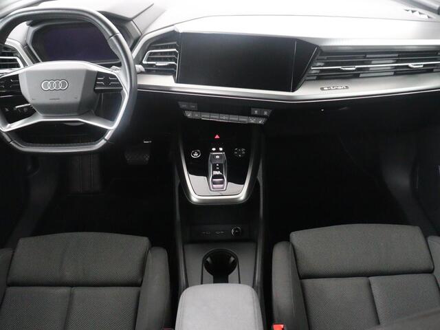 Audi Q4 e-tron 40 Advanced edition 77 kWh | SOH 90,8% | Adaptive cruise | Stoelverwarming | Camera | Park assist | Climate control | Virtueel dashboard | Navigatie | Carplay | Elektrische achterklep