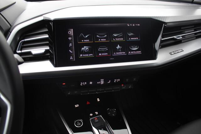 Audi Q4 e-tron 40 Advanced edition 77 kWh / Trekhaak / Camera / Head-up / CarPlay / Matrix LED / 19'' / Warmtepomp / Dodehoek / DAB / ACC