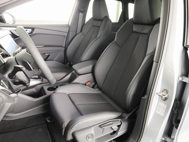 Audi Q4 e-tron 45 S edition Competition e-tron 82 kWh 286 pk | Assistentiepakket plus | Comfortpakket | Ambient lichtpakket | Optiekpakket zwart plus | 20 inch Lichtmetalen velgen