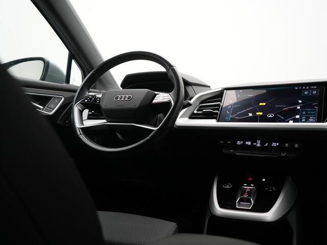 Audi Q4 e-tron 40 Advanced edition 77 kWh 204pk Dealer O.H | Trekhaak Af Fabriek | Adaptive Cruise | Camera | Sportstoelen | Stuur Verwarmd | Navigatie | DAB | Virtual Cockpit | 19"L.M |