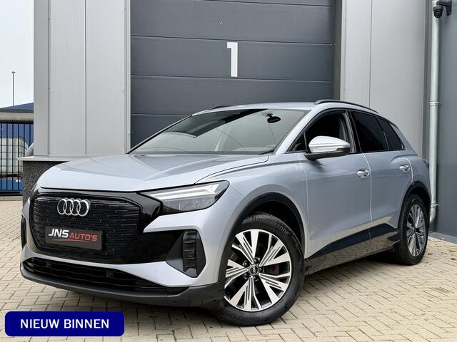Audi Q4 e-tron 40 Advanced edition 77 kWh *Florettsilber* Navigatie / Stoelverarming / Cruise Control / LED / PDC / 19"LMV / FASE 3