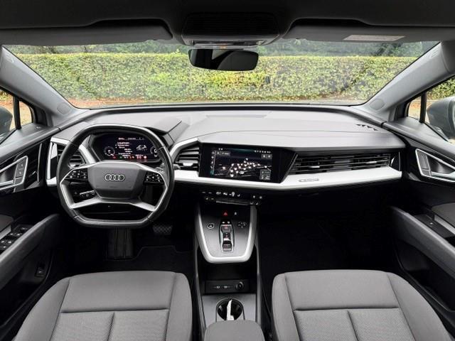 Audi Q4 e-tron 40 Launch Edition Advanced 77kWh SOH 93,7% Trekhaak/Camera/Fabrieksgarantie