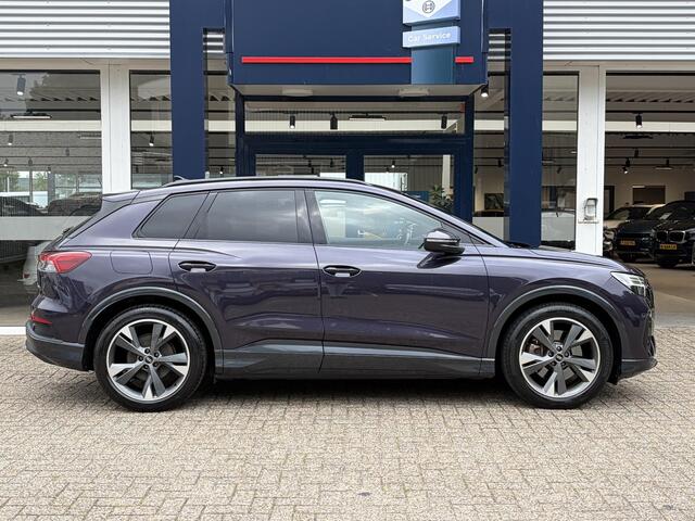 Audi Q4 e-tron 40 Launch edition Advanced 77 kWh / NL-Auto / Vol-Leder / Grote-Accu / Warmtepomp / Elektr.-Stoelen met Geheugen / Stoelverwarming / Matrix-LED / Standkachel / Trekhaak / Apple-Carplay & Android-Auto / Cruise-Control / Climate-Control / Elektr.-Achterklep / DAB Radio-Bluetooth / Navi / PDC / BTW-Auto / Camera-Achter / 20'' LMV / ENZ.