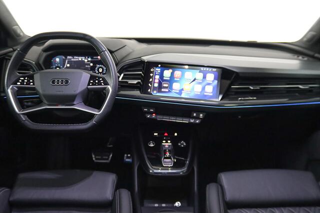 Audi Q4 e-tron 50 quattro Launch edition S Competition 77 kWh Sonos, Panoramadak, Head Up, Nappa Lederen bekleding, Apple Carplay