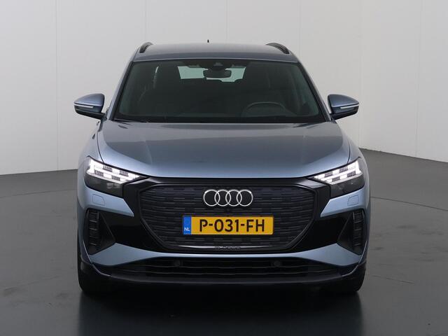 Audi Q4 e-tron 50 quattro Launch edition Advanced Plus 77 kWh | SOH 93% | Sportstoelen | HUD | Virtual CockPit | Ele.verstelbare stoelen + Geheugen | Camera | DAB | Apple CarPlay/Android Auto | Stoelverwarming | Adaptieve Cruise Control | SONOS Audio | Ele.kofferdeksel | Trekhaak |