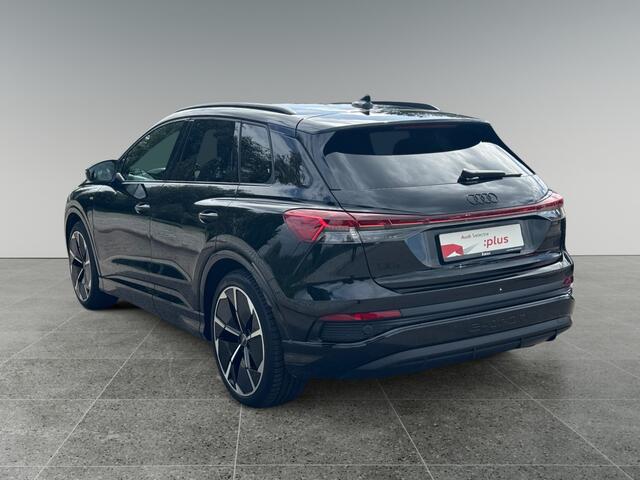 Audi Q4 e-tron 45 286pk quattro S Edition 82 kWh MMI navigatie plus | Parkeerhulp plus | Adaptive Cruise Control