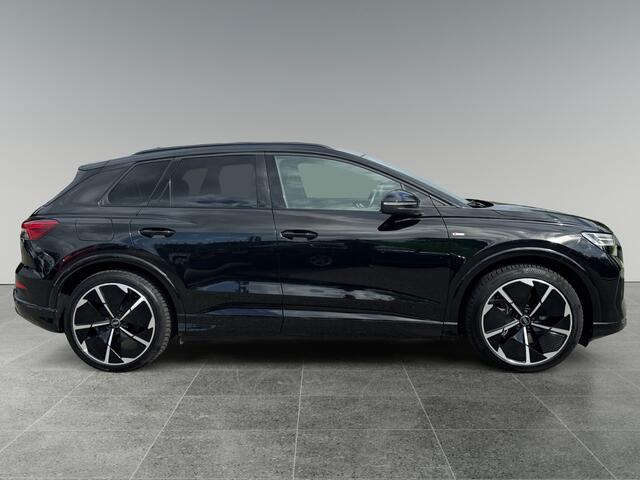 Audi Q4 e-tron 45 286pk quattro S Edition 82 kWh MMI navigatie plus | Parkeerhulp plus | Adaptive Cruise Control