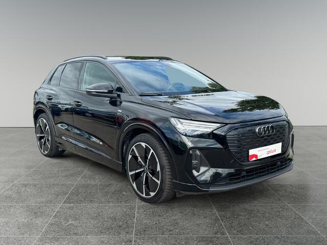 Audi Q4 e-tron 45 286pk quattro S Edition 82 kWh MMI navigatie plus | Parkeerhulp plus | Adaptive Cruise Control