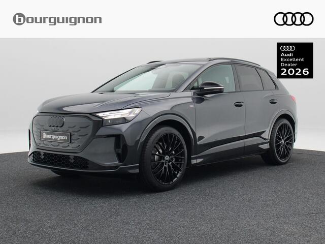 Audi Q4 e-tron S edition 45 | 82 kWh | 286 PK | 21 inch velgen | Privacyglas | Trekhaak | Panoramadak | Zwart optiek |