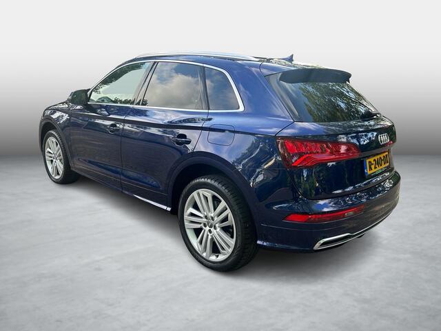 Audi Q5 50 TFSI e quattro | Hybride PHEV | S-line | Pano | Trekhaak | Headup | Camera| erg compleet