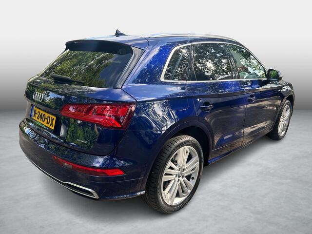 Audi Q5 50 TFSI e quattro | Hybride PHEV | S-line | Pano | Trekhaak | Headup | Camera| erg compleet