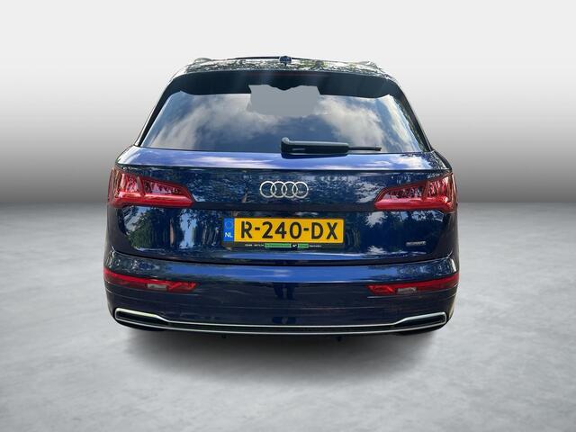 Audi Q5 50 TFSI e quattro | Hybride PHEV | S-line | Pano | Trekhaak | Headup | Camera| erg compleet