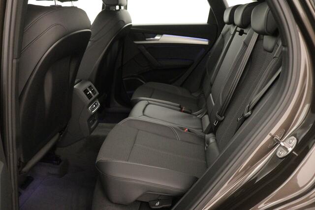 Audi Q5 50 TFSI e S edition Competition Luchtvering Trekhaak Panodak B&O ACC