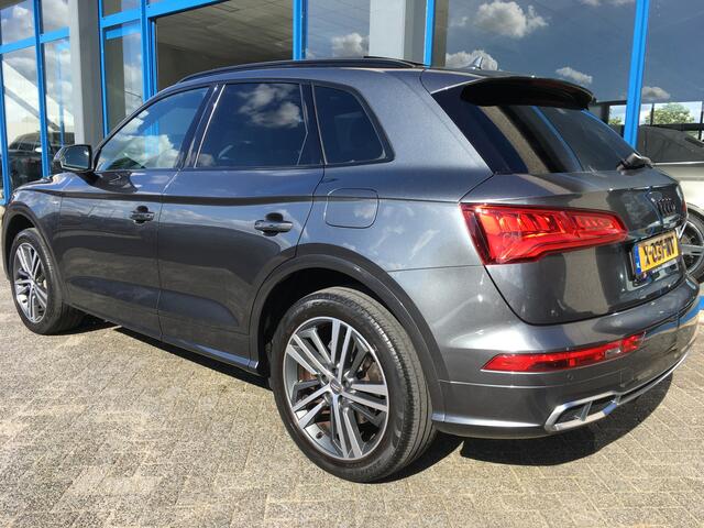 Audi Q5 55 TFSI e quattro S-line Competition