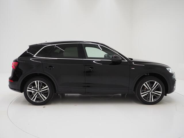 Audi Q5 55 TFSI e quattro Competition | Panoramadak | Bang & Olufson | Virtual | Keyless | Camera